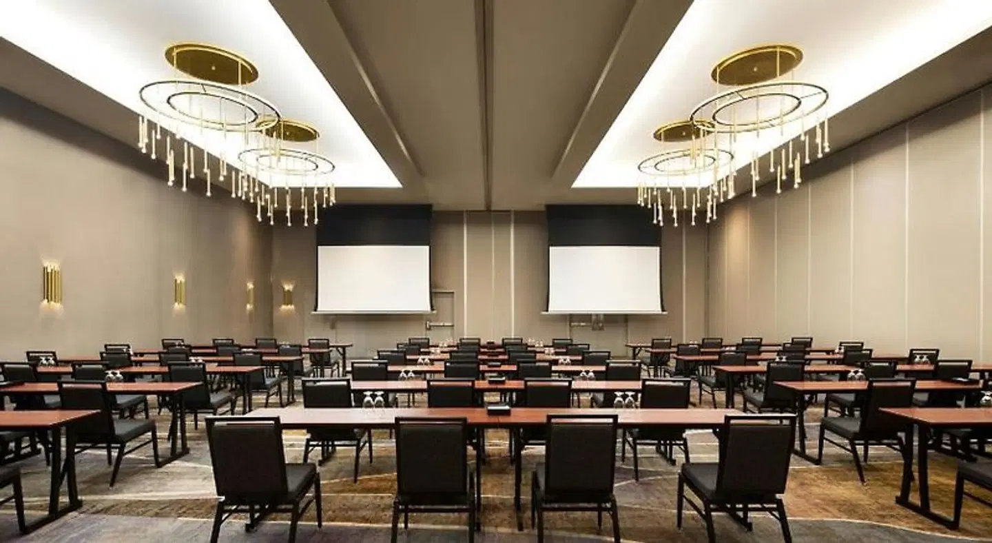 Courtyard by Marriott Montreal Airport Konferenz