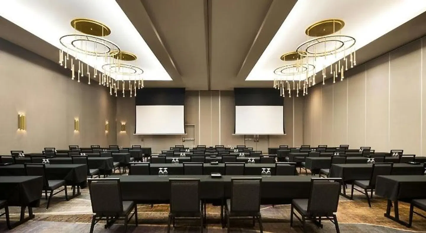 Courtyard by Marriott Montreal Airport Konferenz