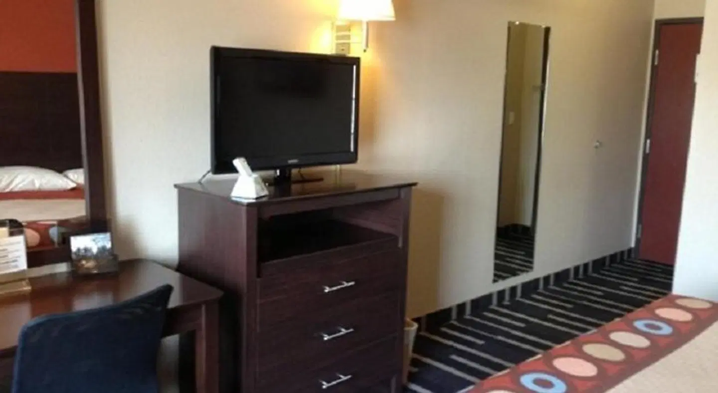 Super 8 by Wyndham Fort Worth North ROOM_EXAMPLE