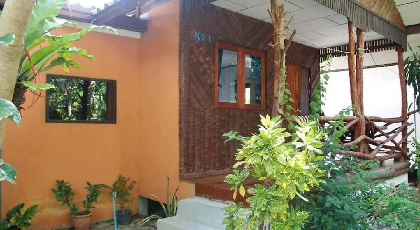 Kirati Resort & Restaurant EXTERIOR