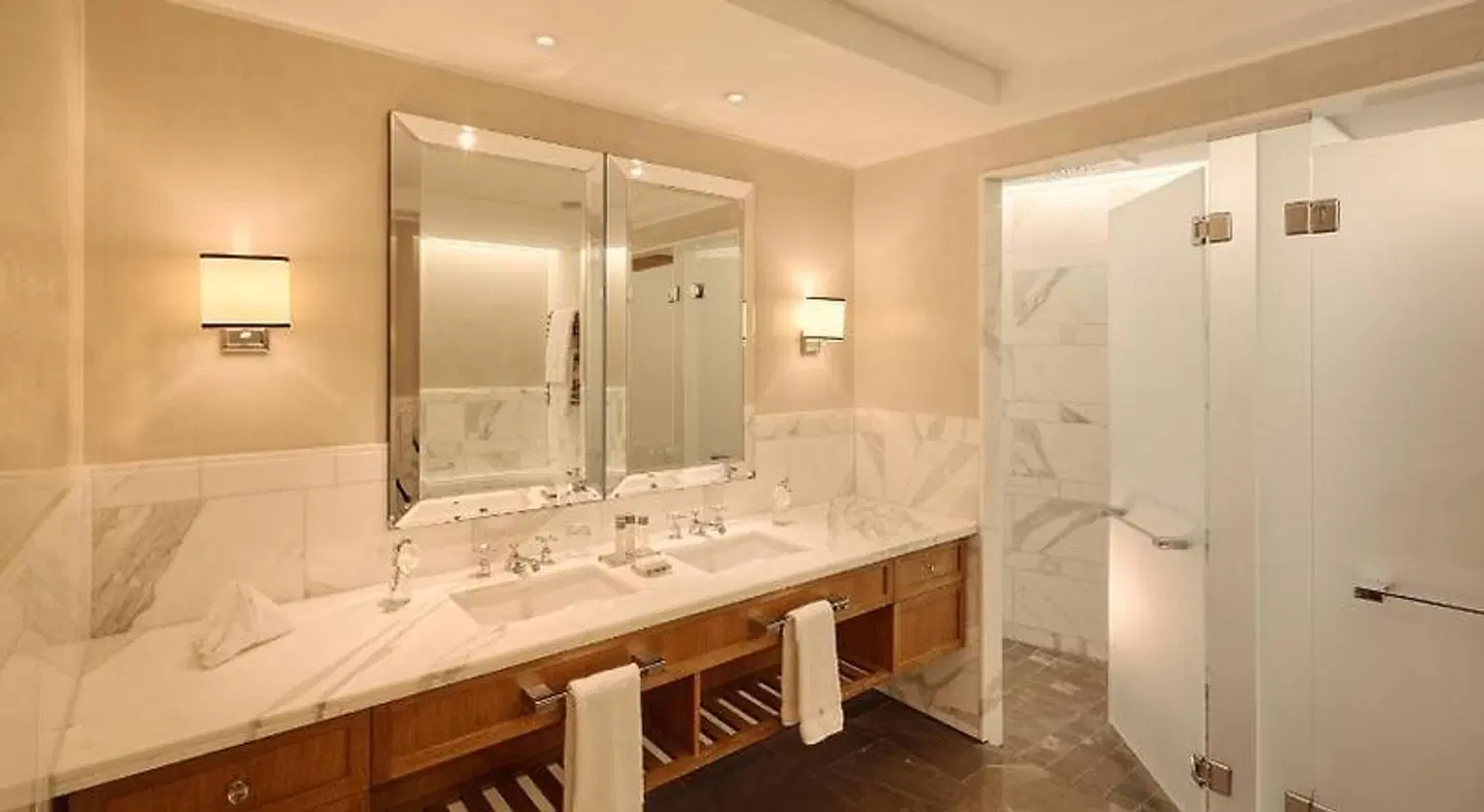 Corinthia London Badezimmer