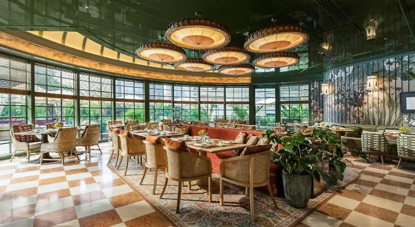 Island Shangri-La Hong Kong Restaurant