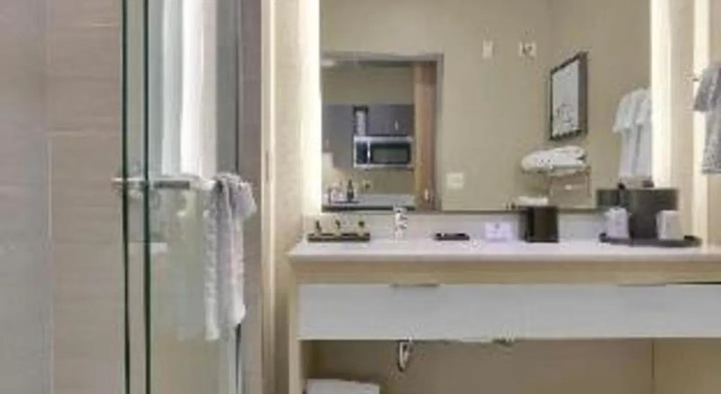 Best Western Plus Executive Residency Fillmore Badezimmer