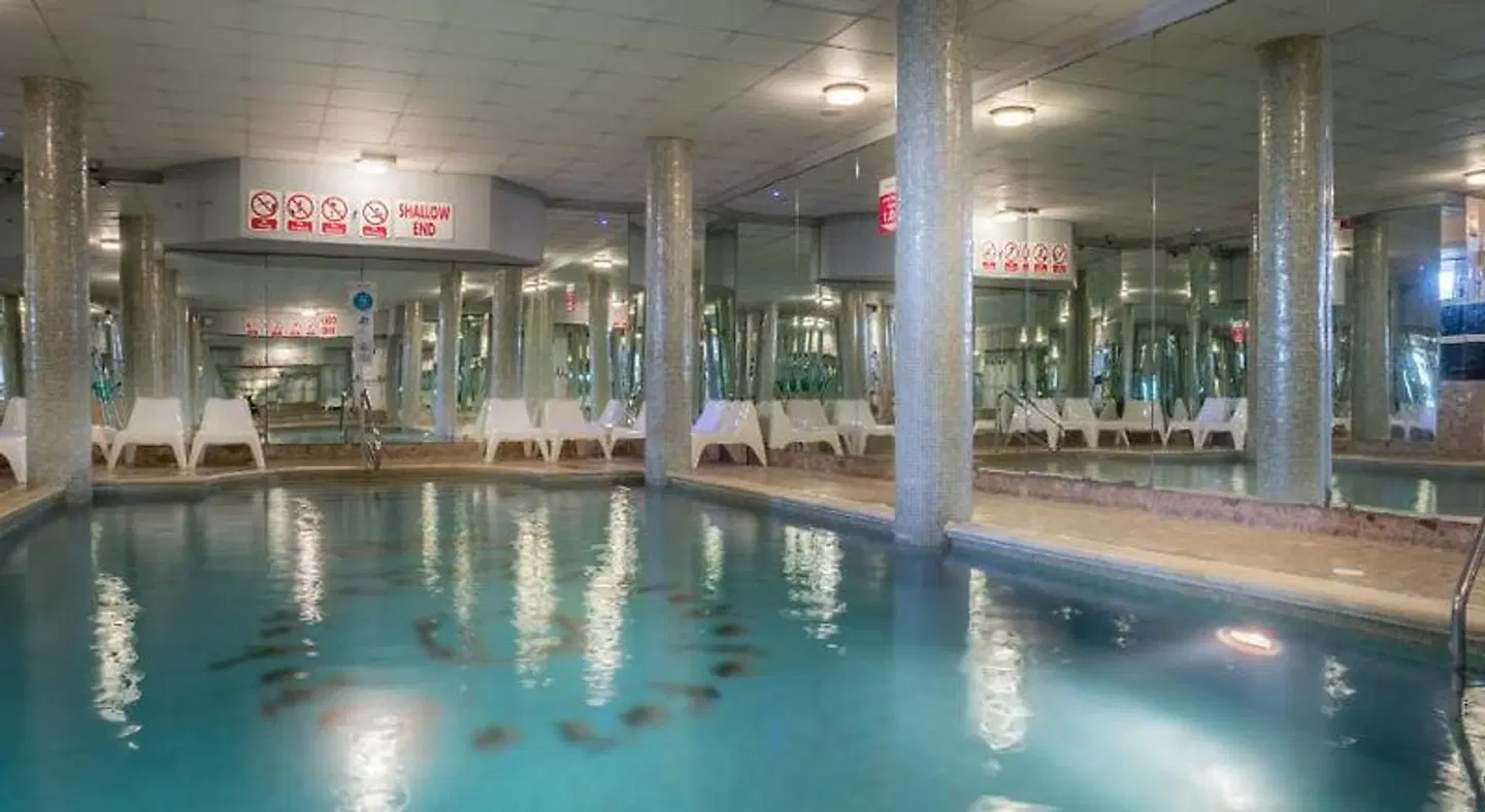 Queens Hotel Hallenbad