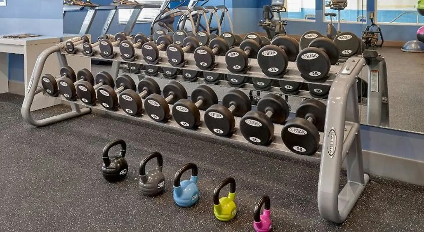 Four Points by Sheraton Edmonton West SPORTS_AND_LEISURE