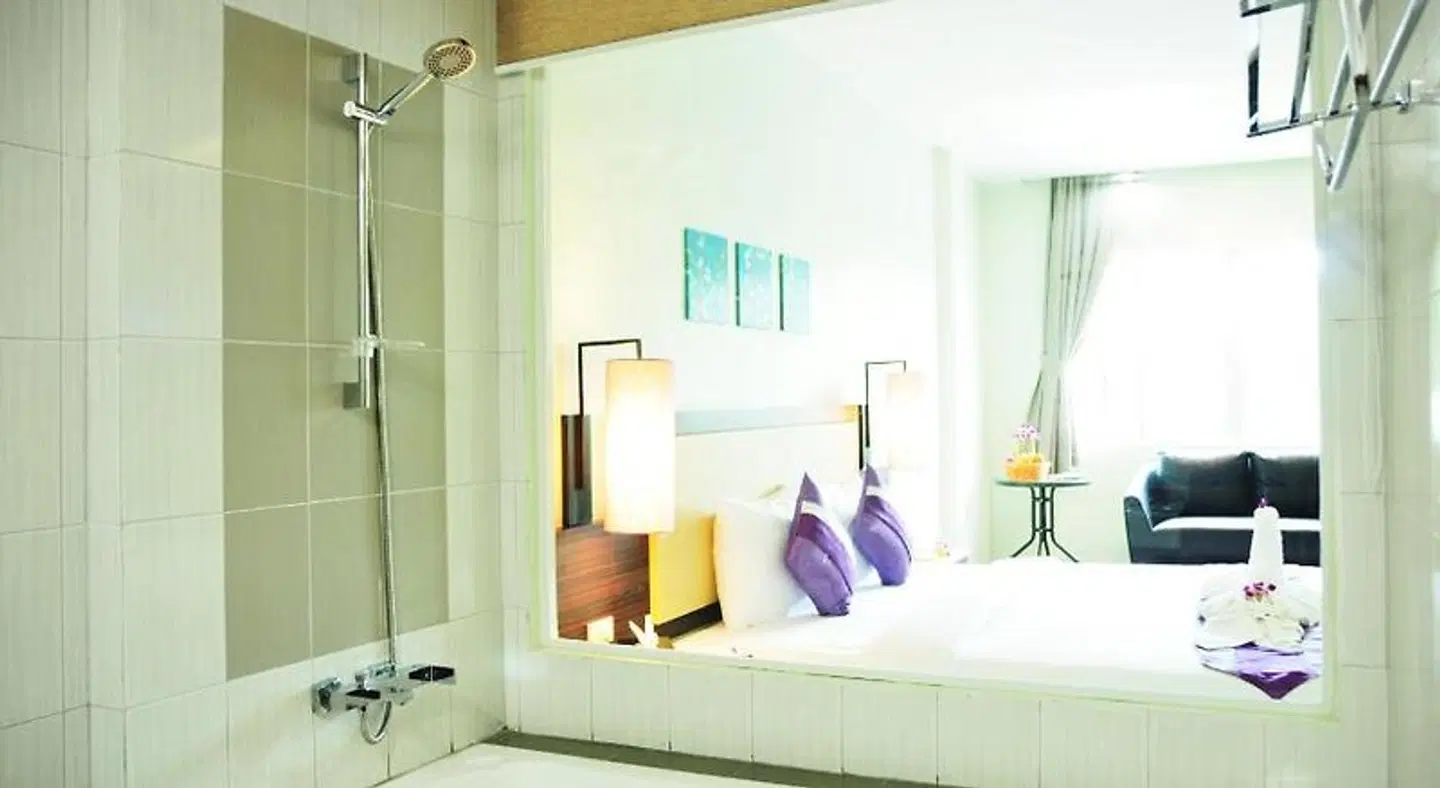 AM Surin Place ROOM_EXAMPLE