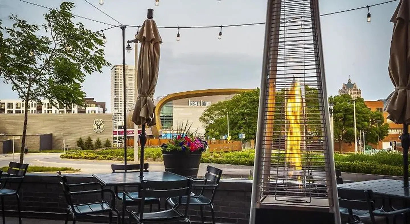 Hyatt Place Milwaukee Downtown Terrasse