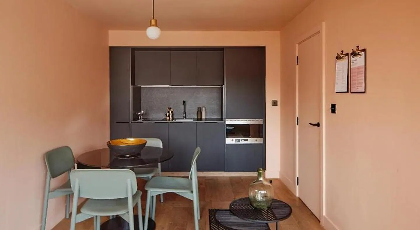 Whitworth Locke ROOM_EXAMPLE
