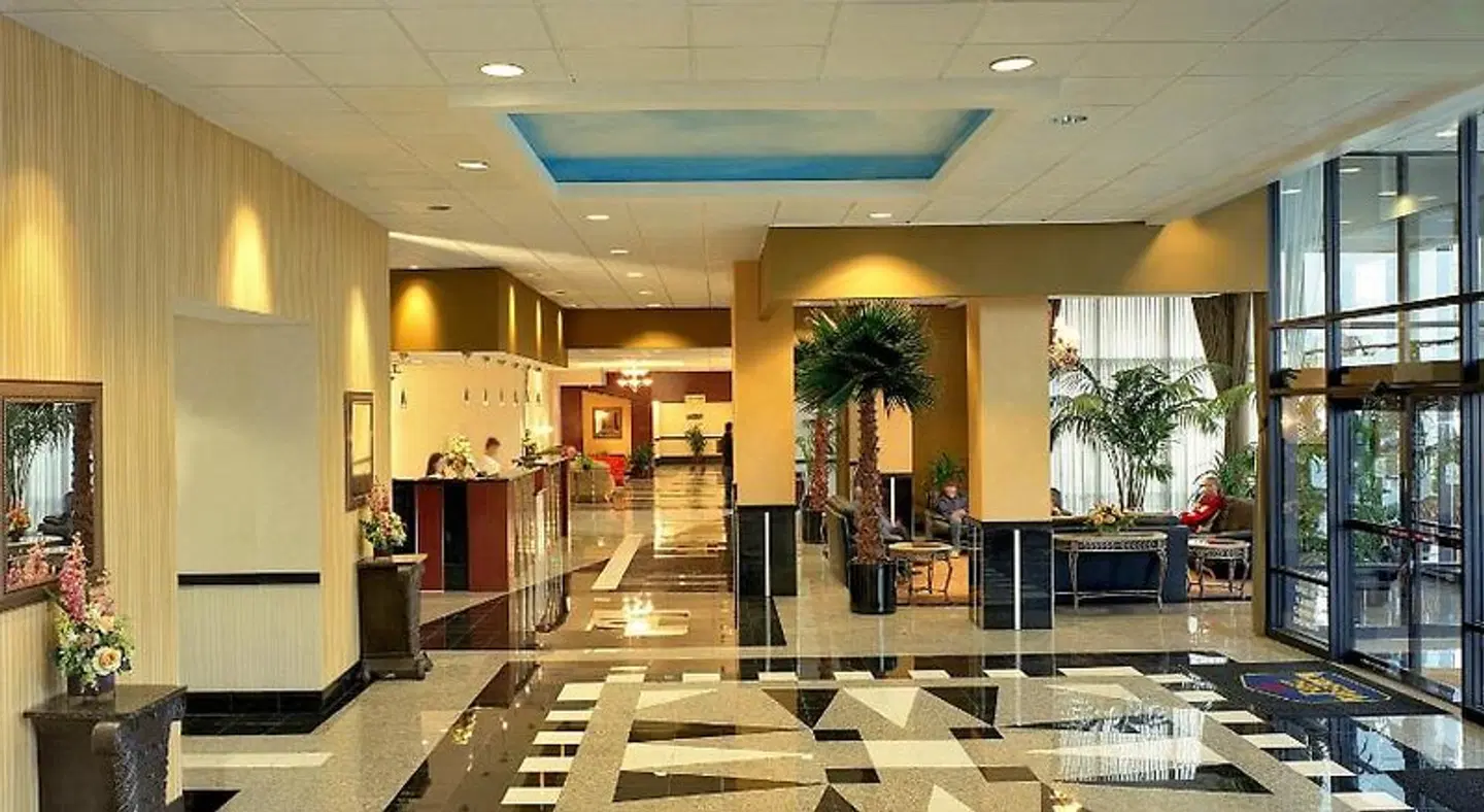 Best Western Plus Hotel & Conference Center LOUNGE_LOBBY