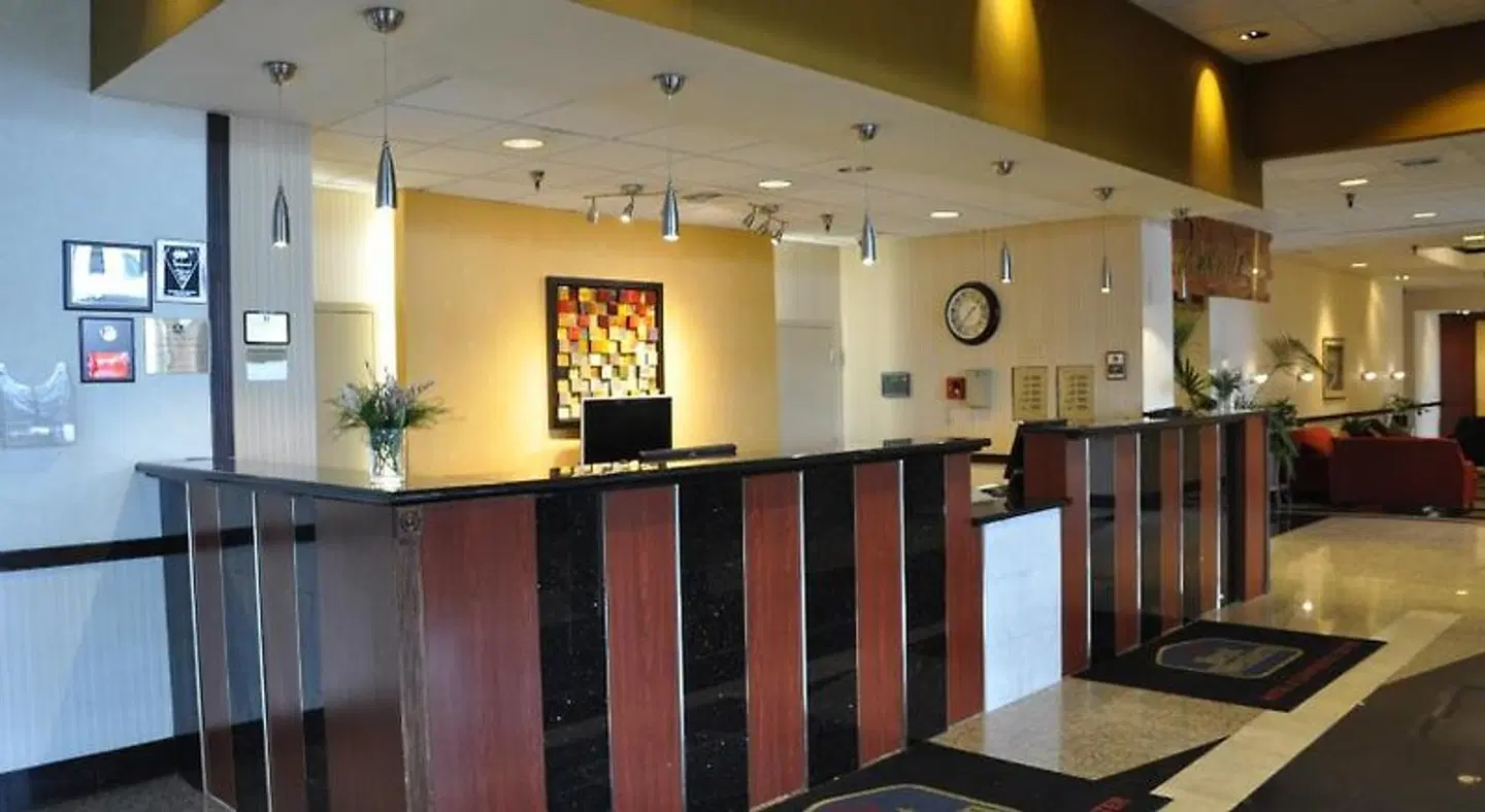 Best Western Plus Hotel & Conference Center LOUNGE_LOBBY