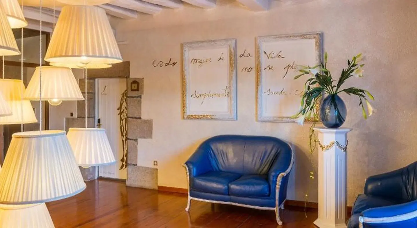 Mas Tapiolas ROOM_EXAMPLE