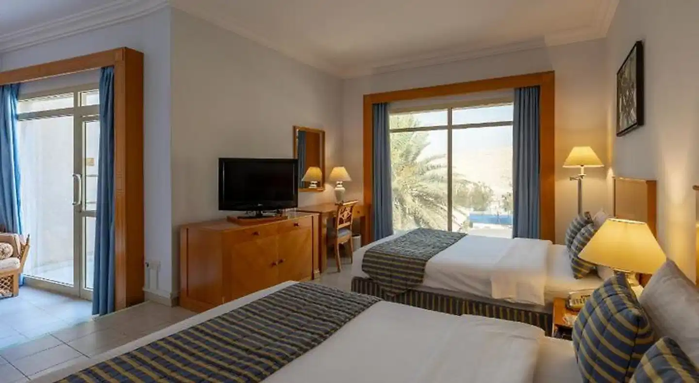 Atana Khasab Hotel Wohnbeispiel