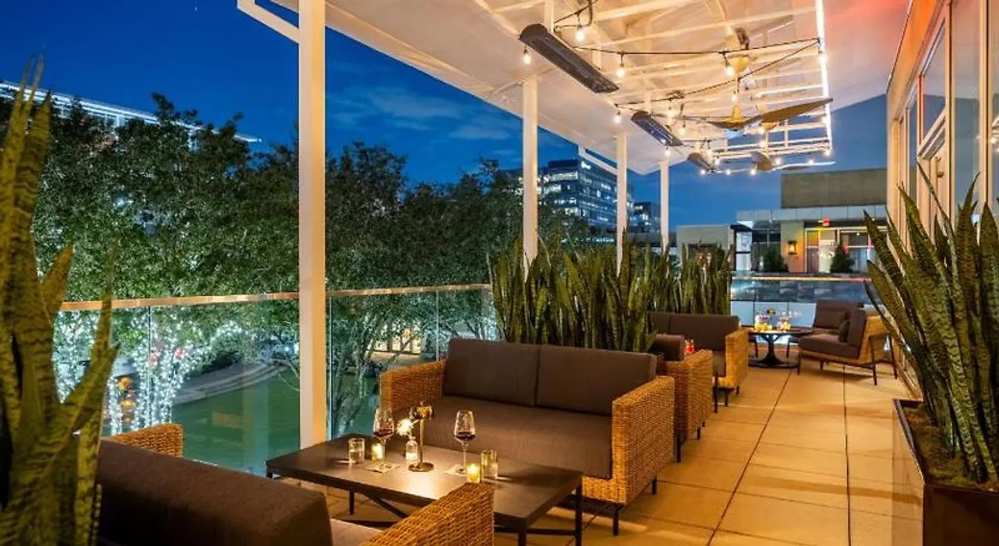 The Moran CITYCENTRE Terrasse