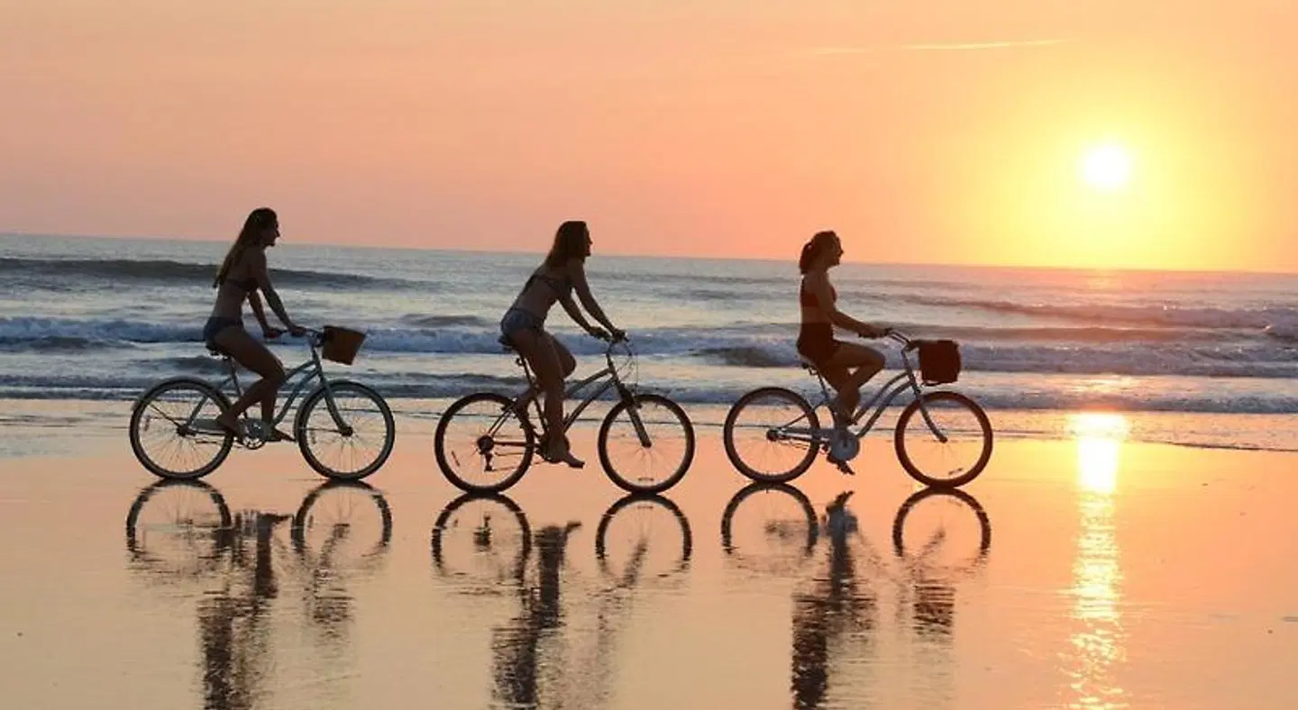 Holiday Inn Express & Suites Oceanfront Daytona Bch Shores Strand