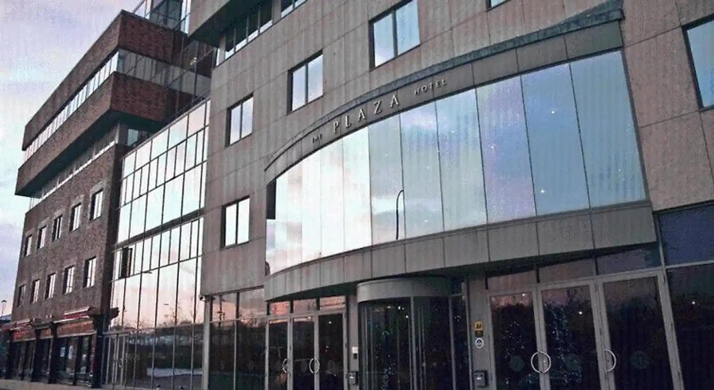 Plaza Aussenansicht