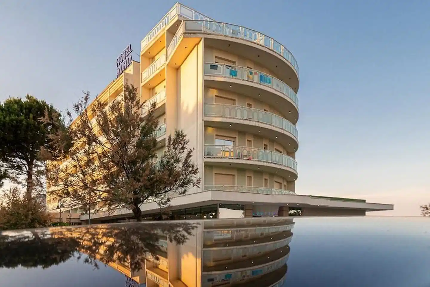 Hotel Adria Aussenansicht