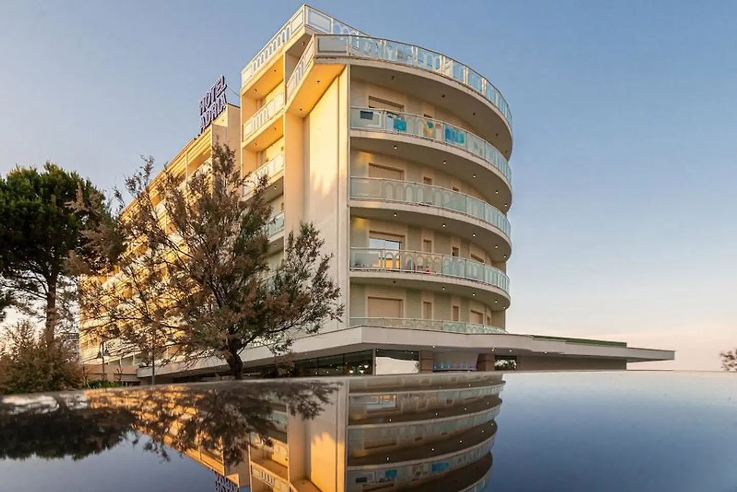 Hotel Adria Aussenansicht