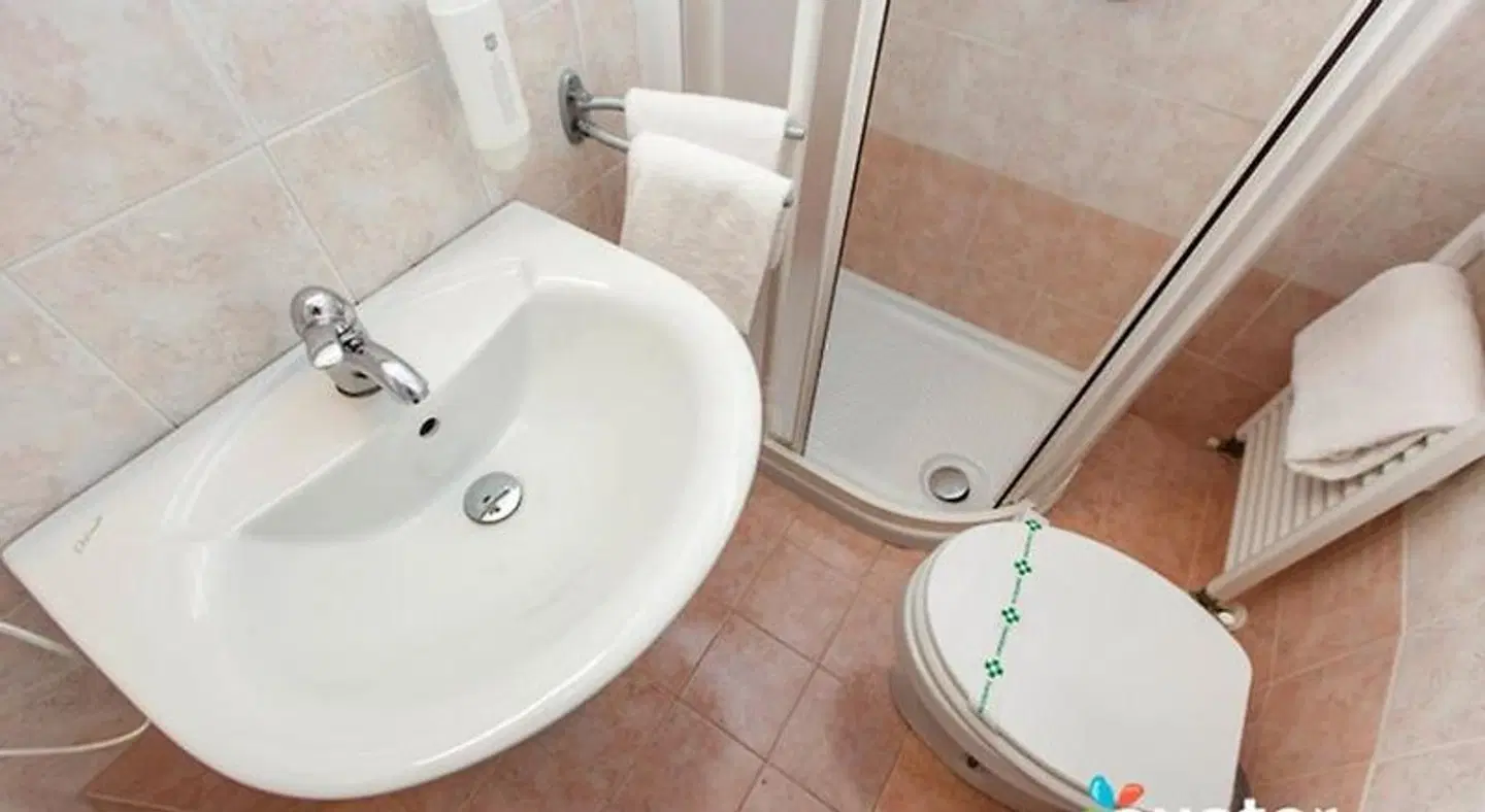 Castell Badezimmer