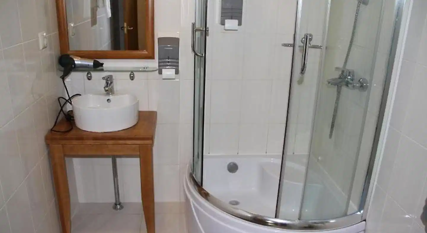 Sunset Hotel Badezimmer