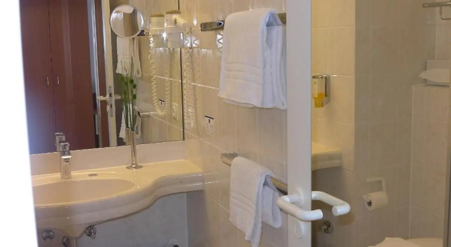 Best Western Hotel Lippstadt Badezimmer
