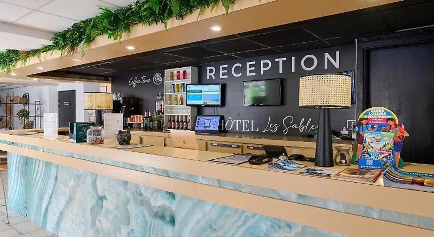 Hotel Les Sables Bar