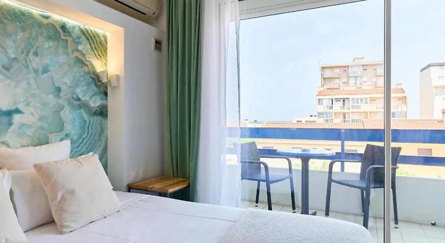 Hotel Les Sables ROOM_EXAMPLE