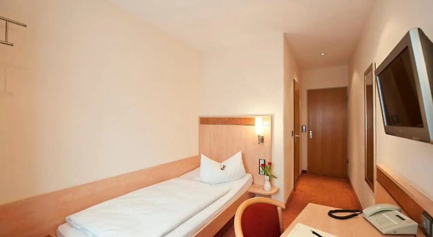 Schumacher ROOM_EXAMPLE