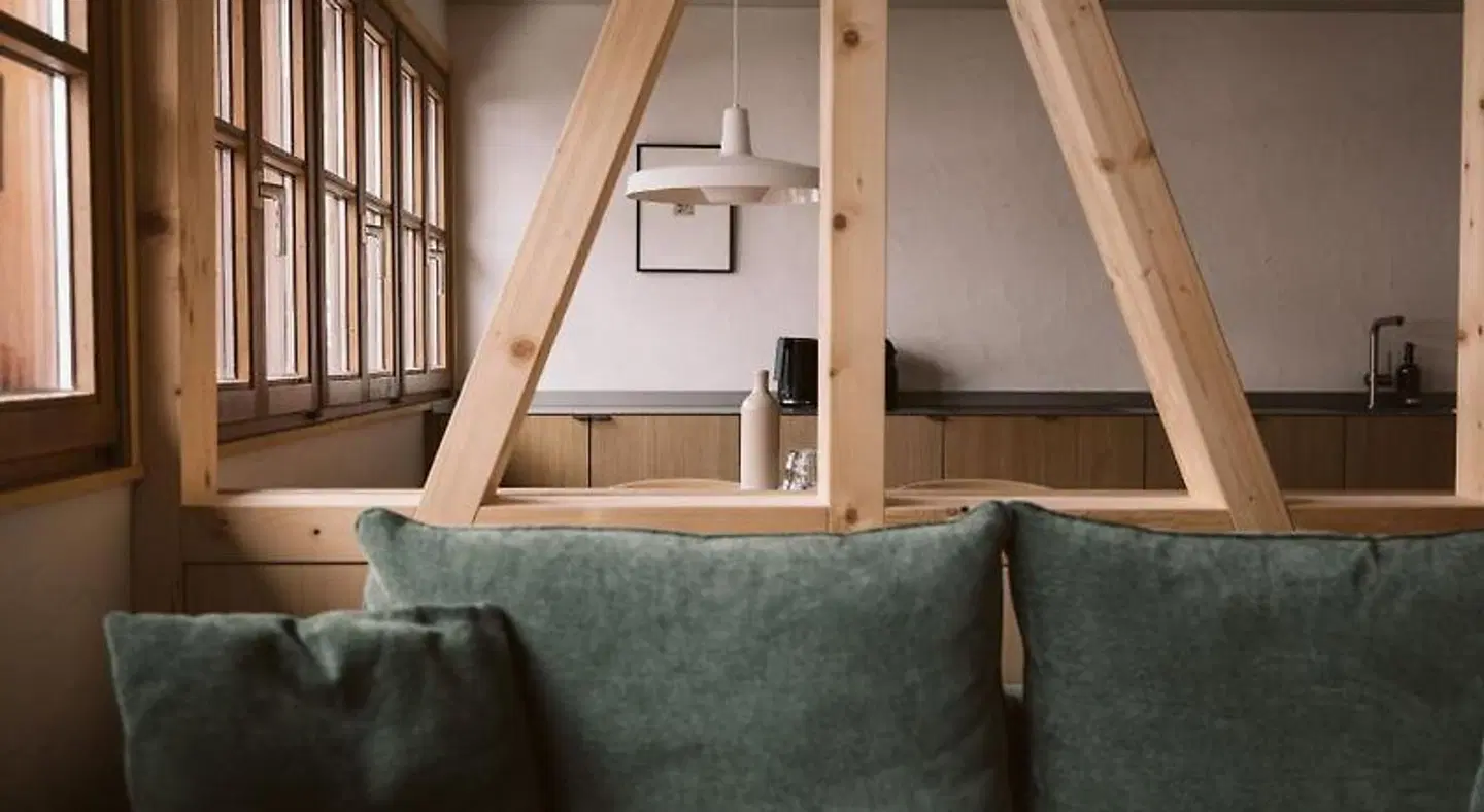 Hirschen LOUNGE_LOBBY