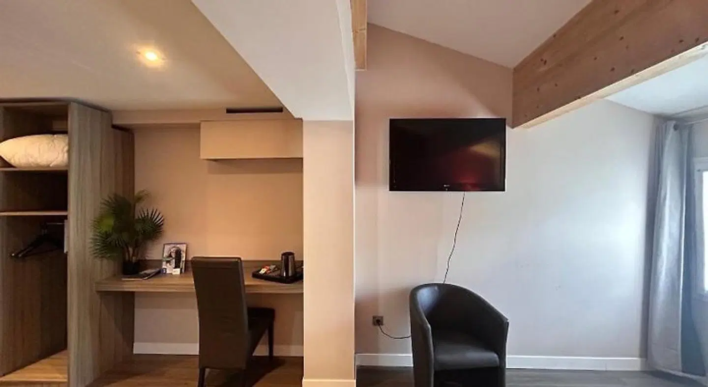 Brit Hotel Foix ROOM_EXAMPLE