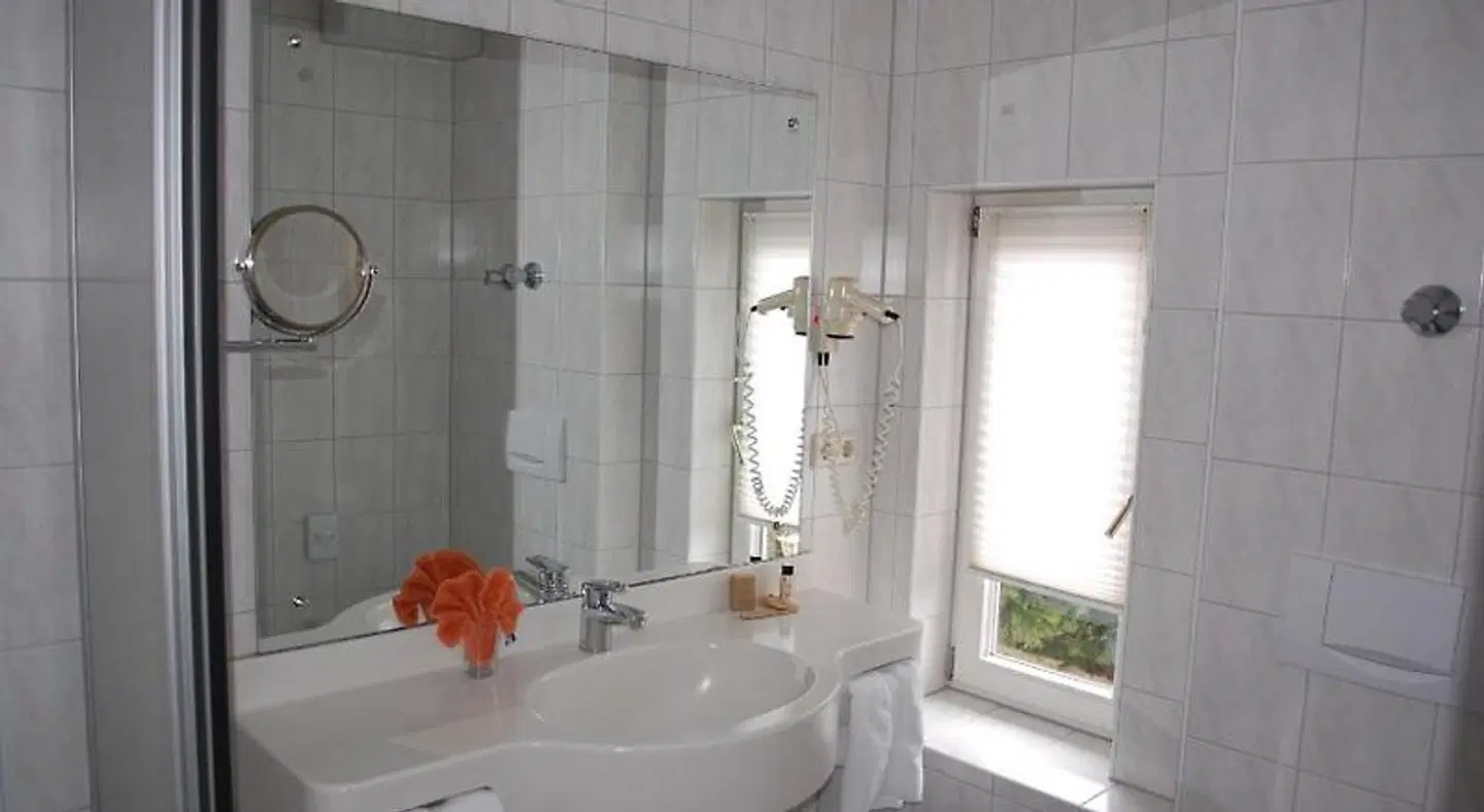 Krone Maleck Badezimmer