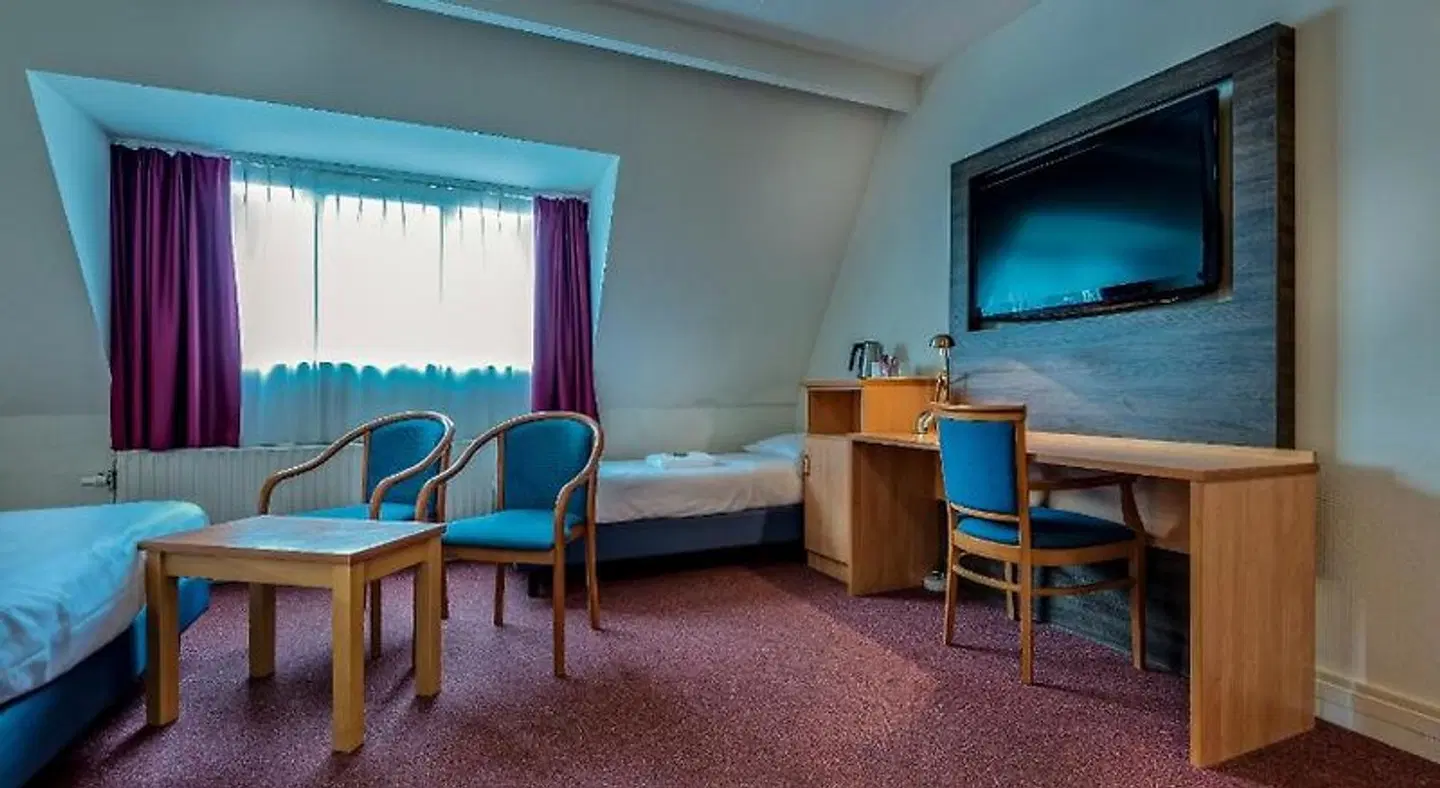 Rotterdam ROOM_EXAMPLE