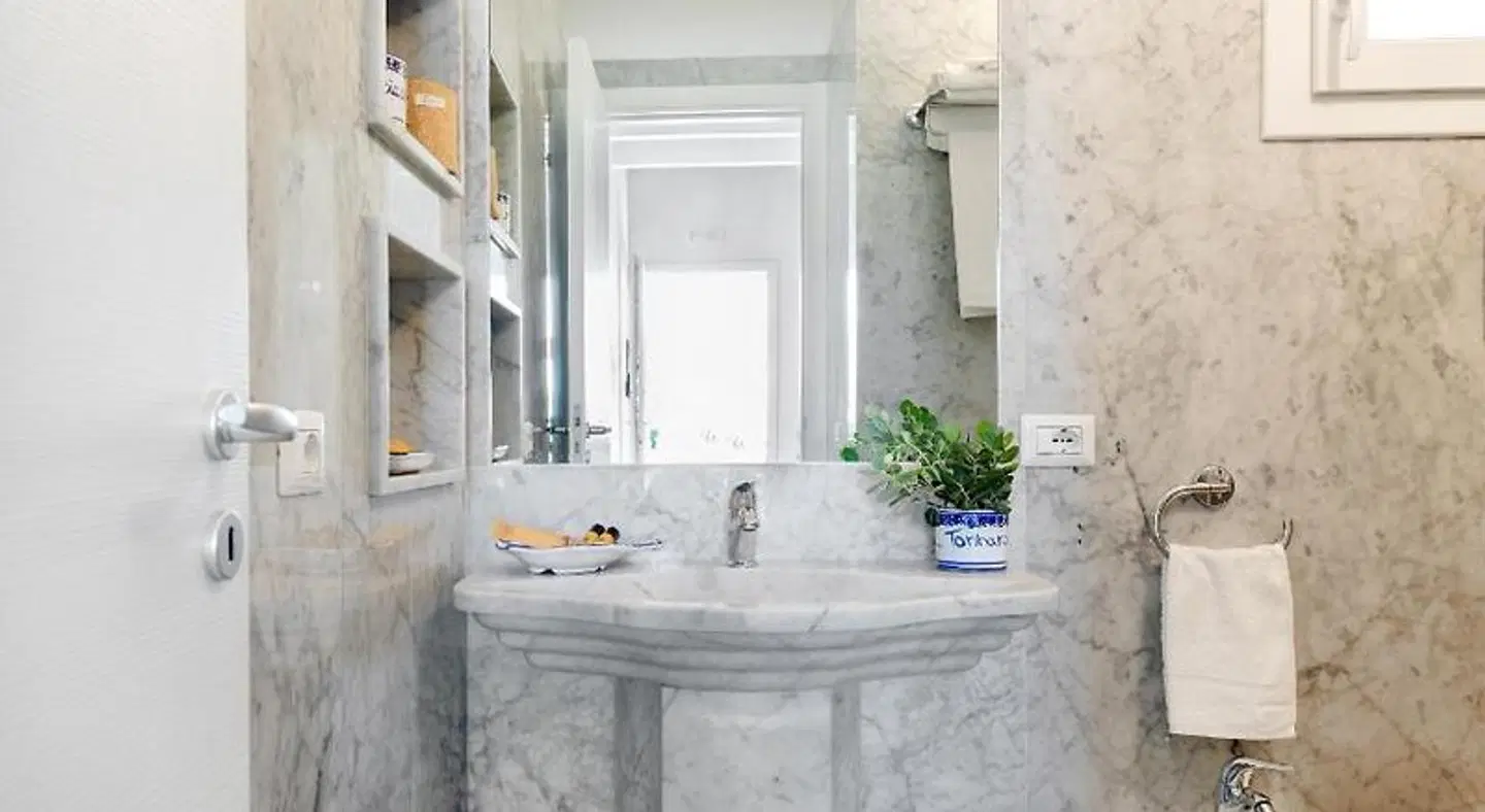 Tonnara di Sciacca Badezimmer