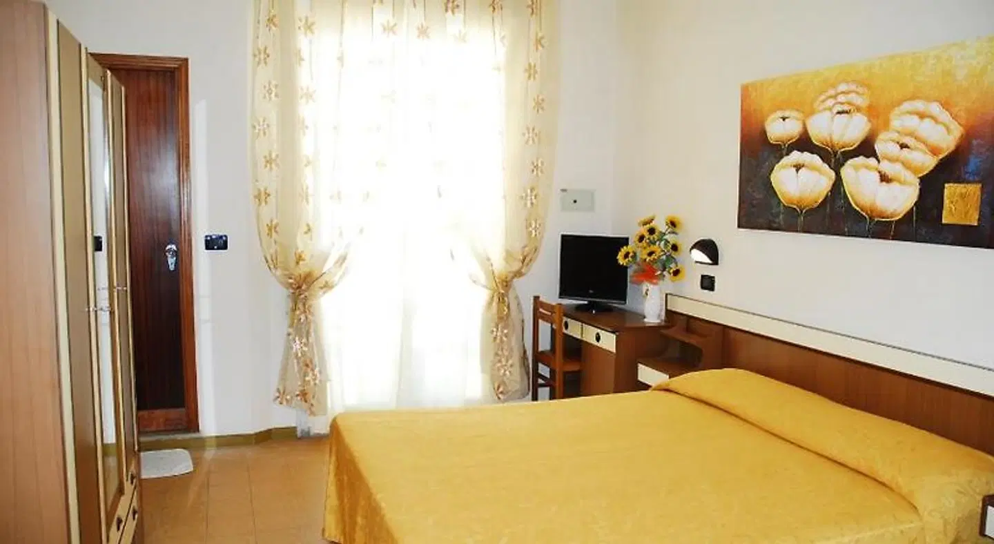 Devon ROOM_EXAMPLE