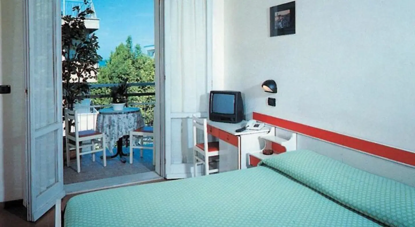Devon ROOM_EXAMPLE