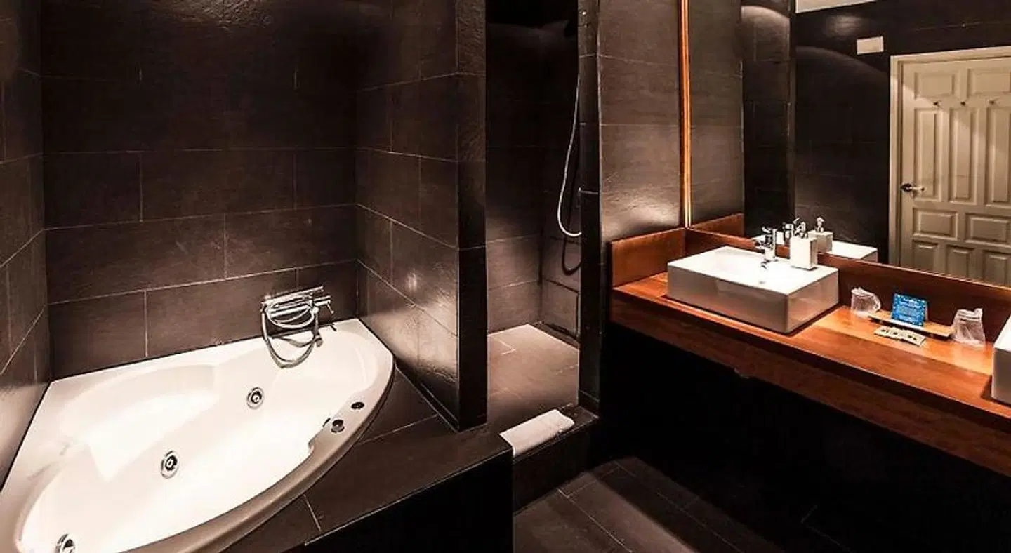 Spa Salinas de Imón Badezimmer
