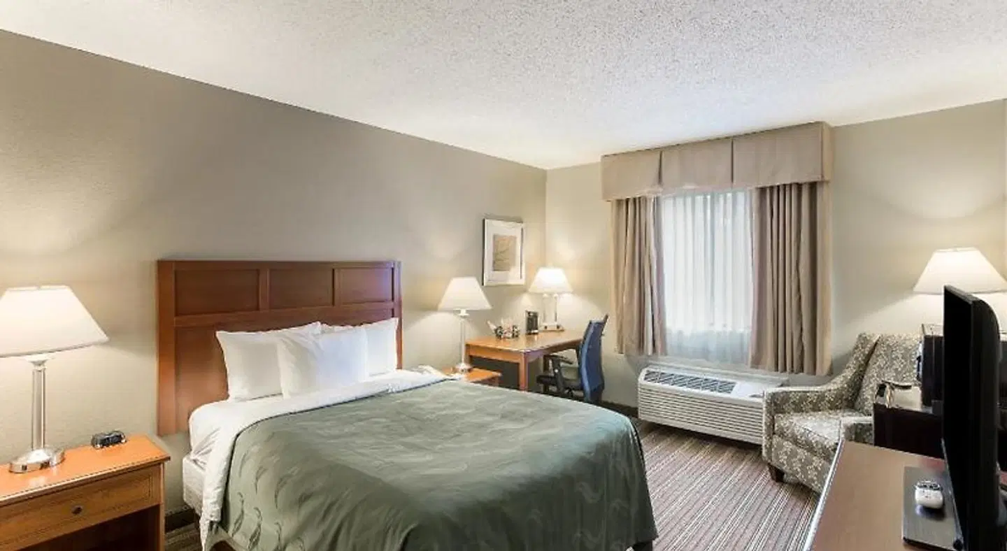 Quality Inn ROOM_EXAMPLE