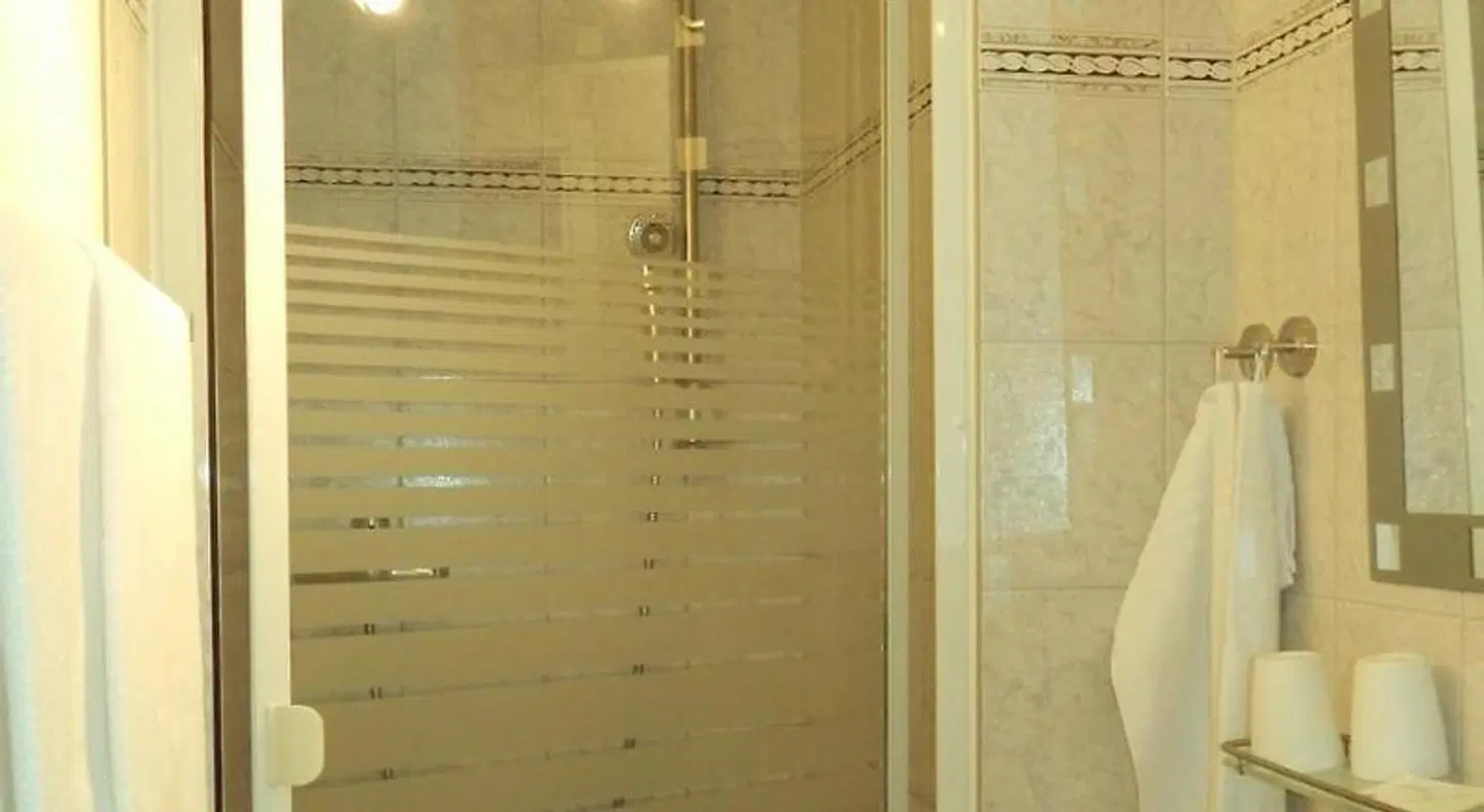 Schweizerhaus Badezimmer