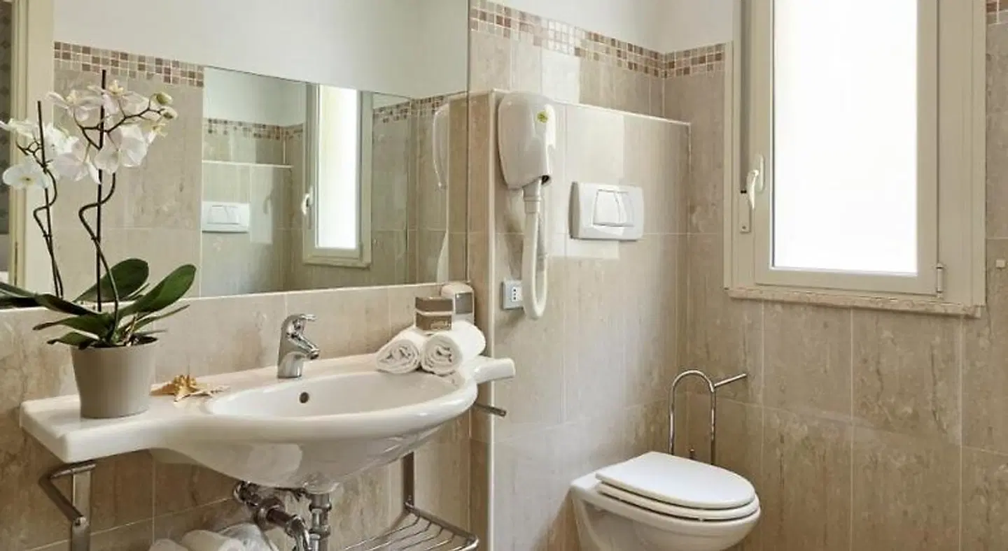Hotel Lady Mary Badezimmer