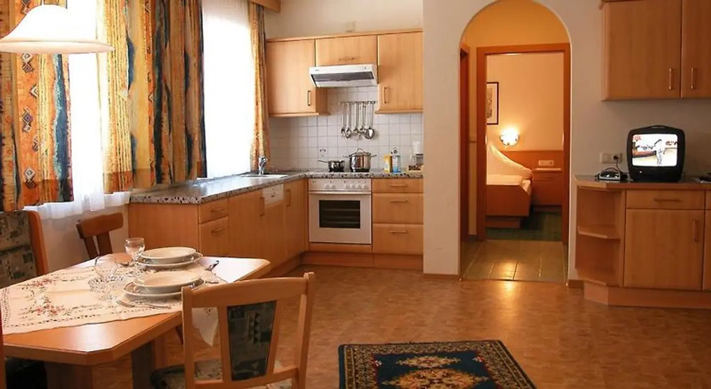 Hotel Neuwirt ROOM_EXAMPLE