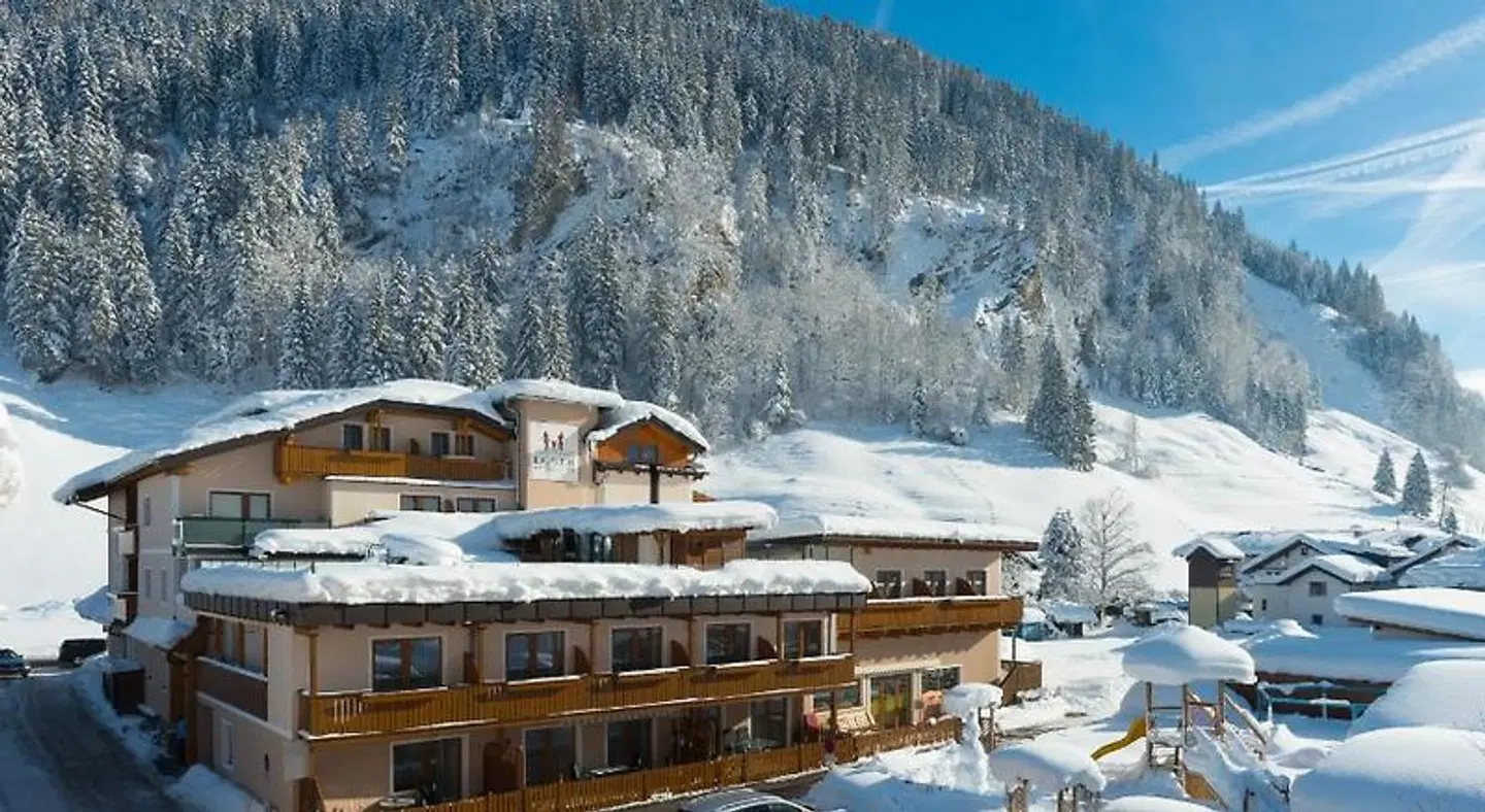 Hotel Egger EXTERIOR