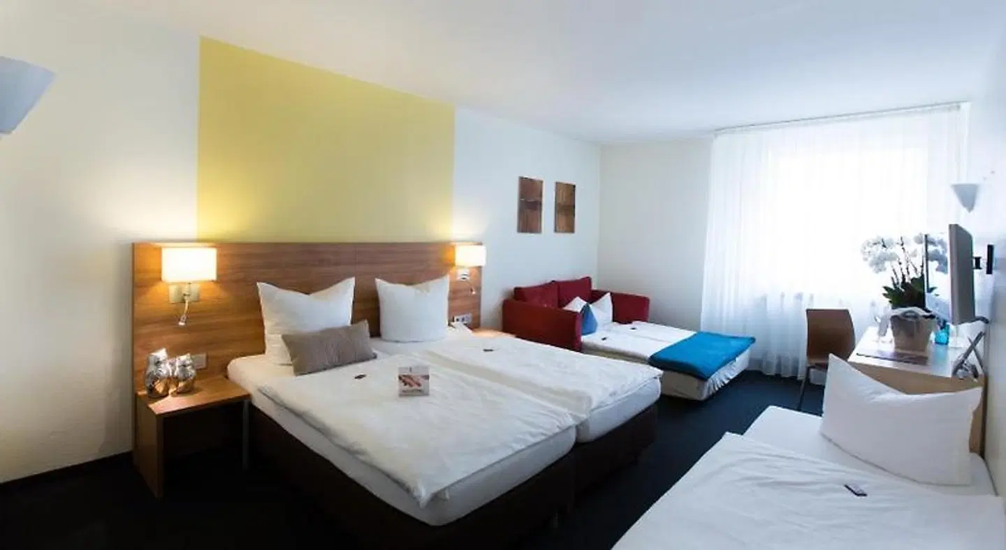 Rose ROOM_EXAMPLE