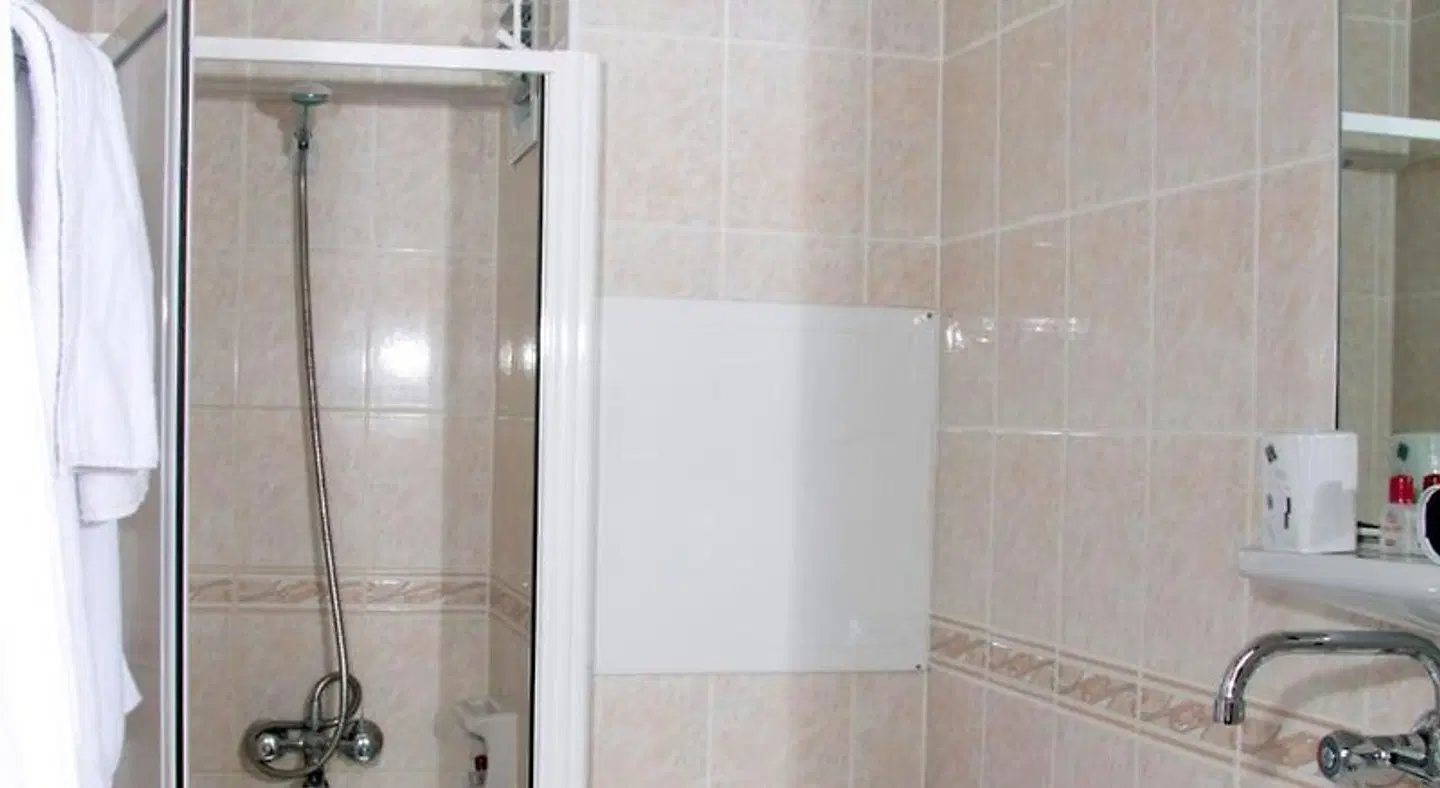 Hotel Nezih Badezimmer