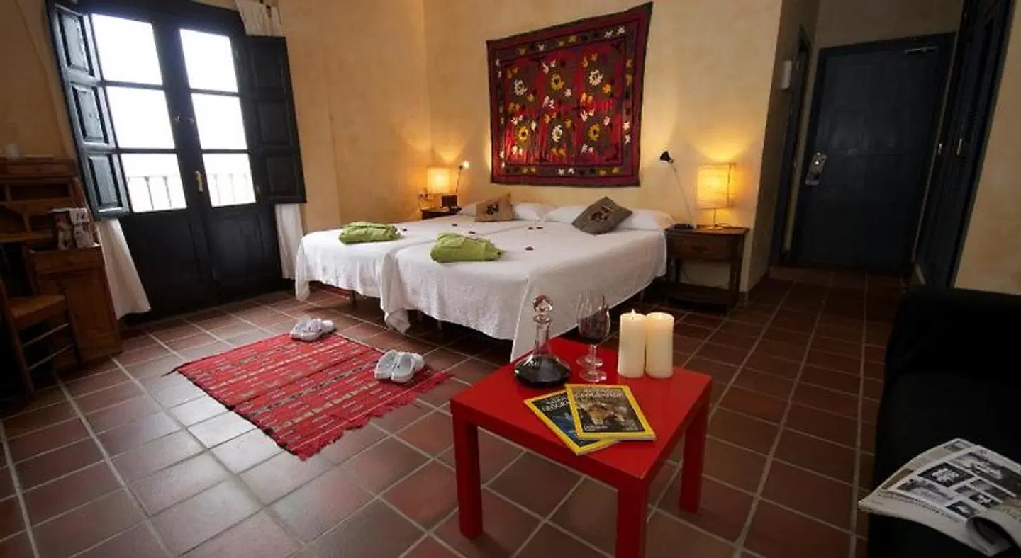 Cerro de Hijar HEALTH_BEAUTY