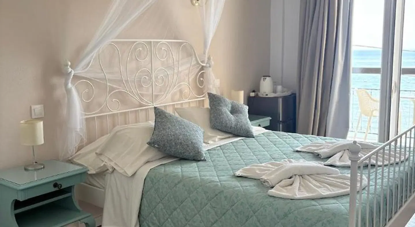 Eros Beach Hotel ROOM_EXAMPLE