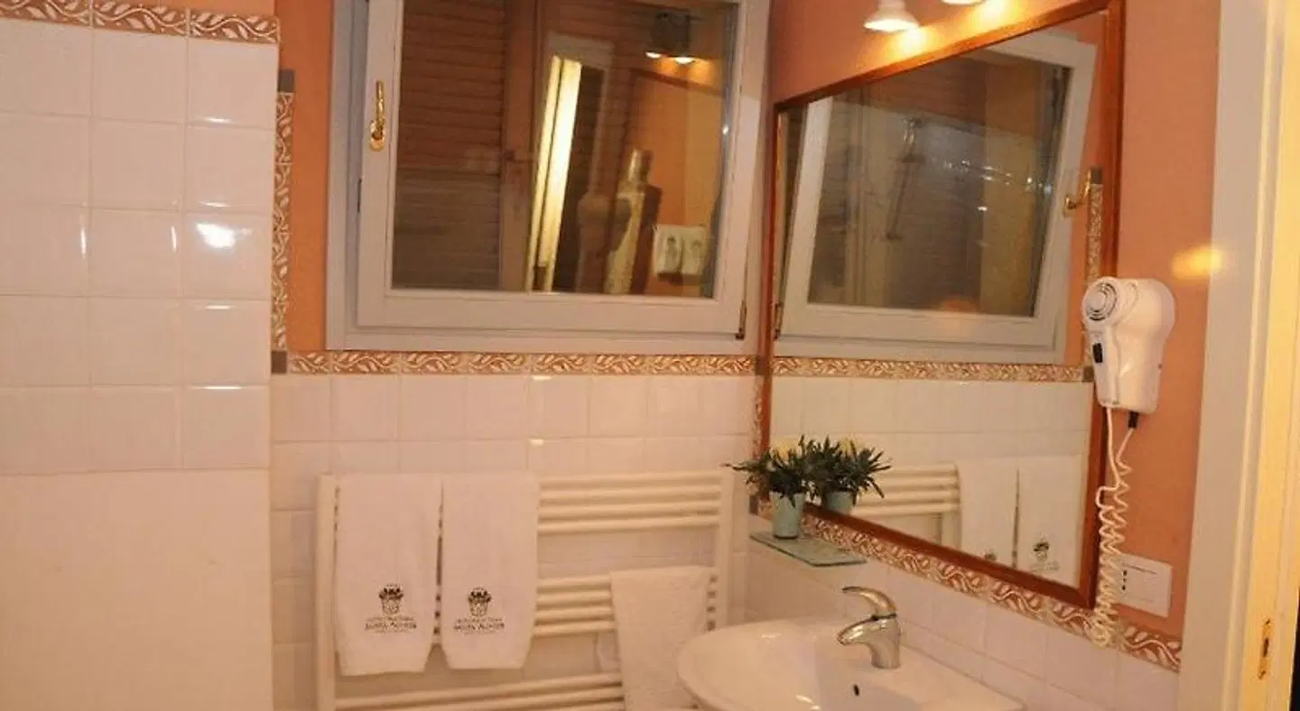 Delle Terme Santa Agnese Badezimmer