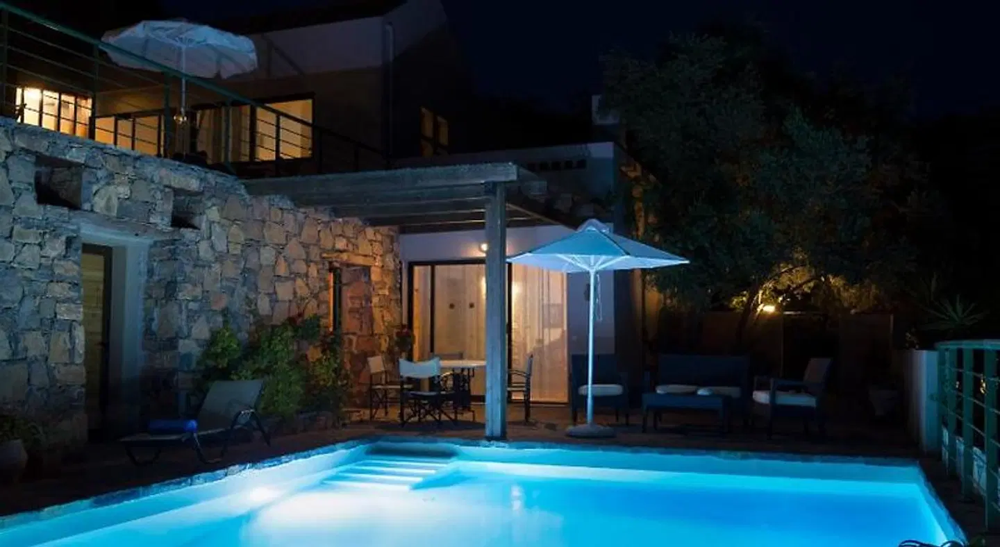 Istron Villas OUTDOOR_POOL