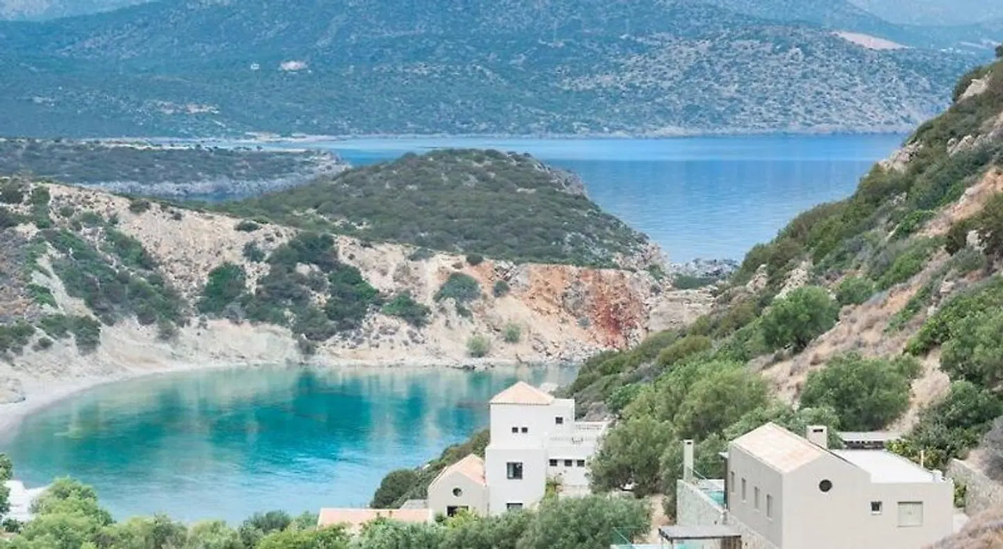 Istron Villas LANDSCAPE