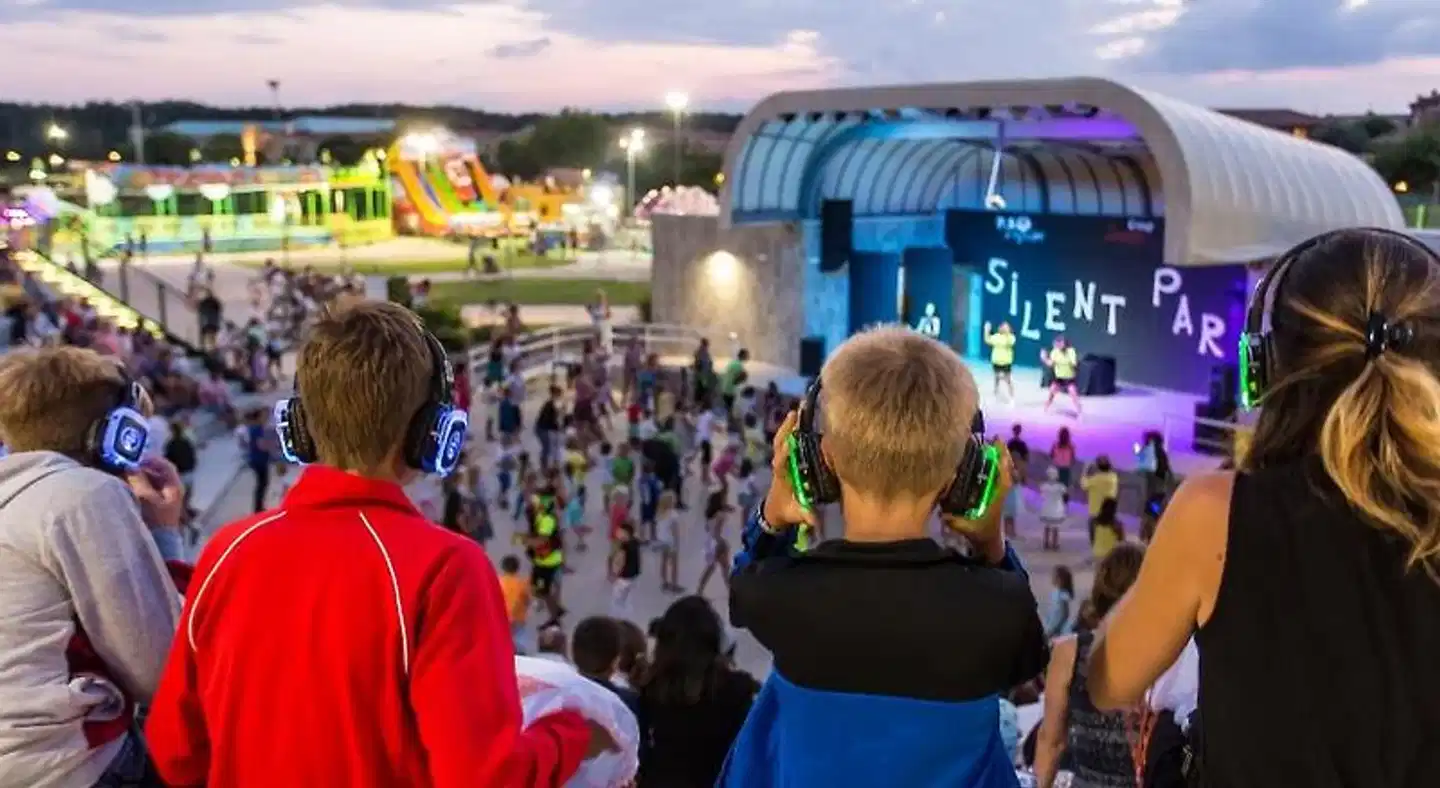 Farnie Lido Altanea Personen