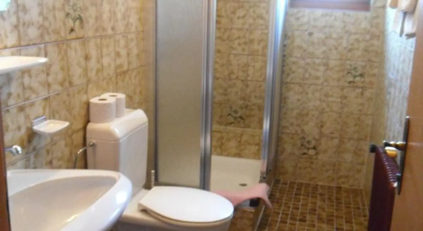Pension Schneeberger Badezimmer