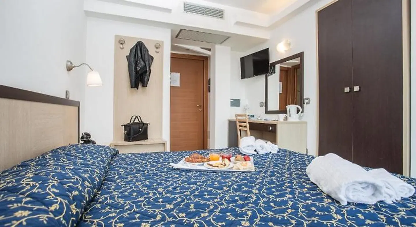 Hotel Ambasciatori ROOM_EXAMPLE